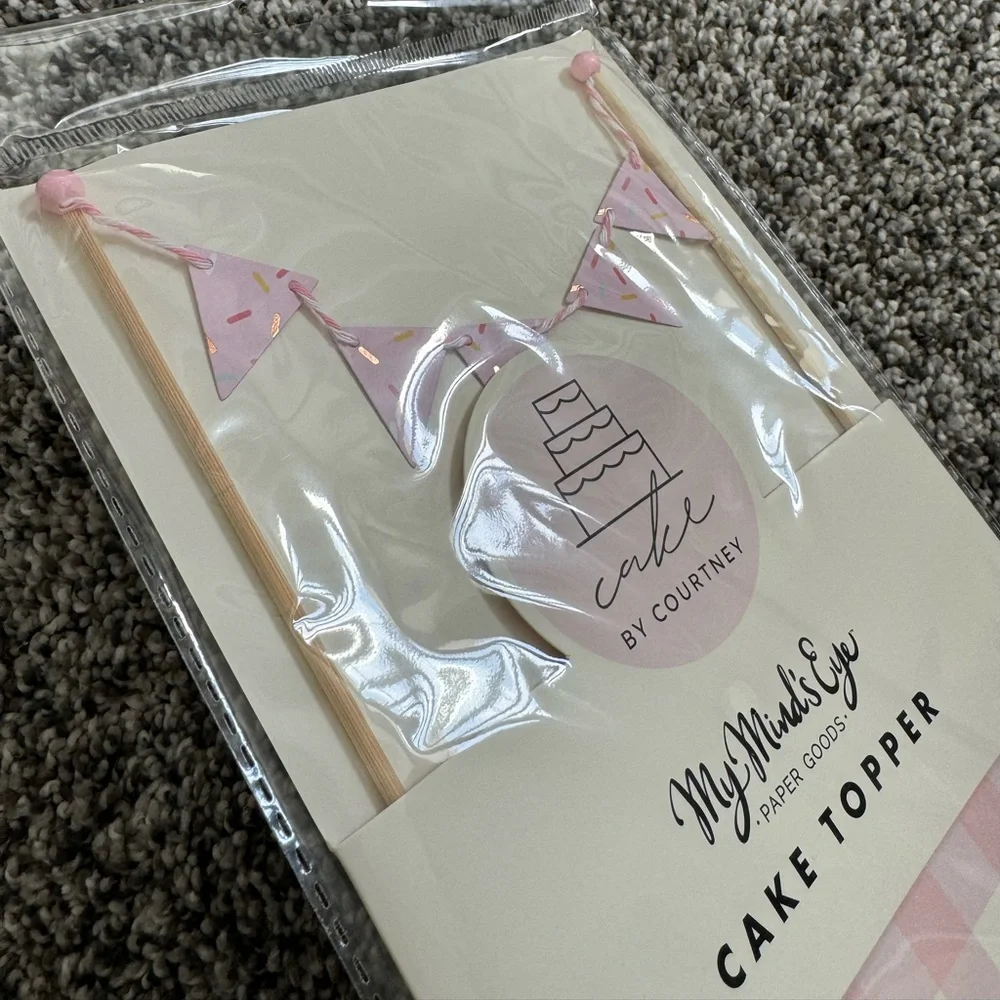 My Mind's Eye Sprinkle Mini Pendant Cake Topper